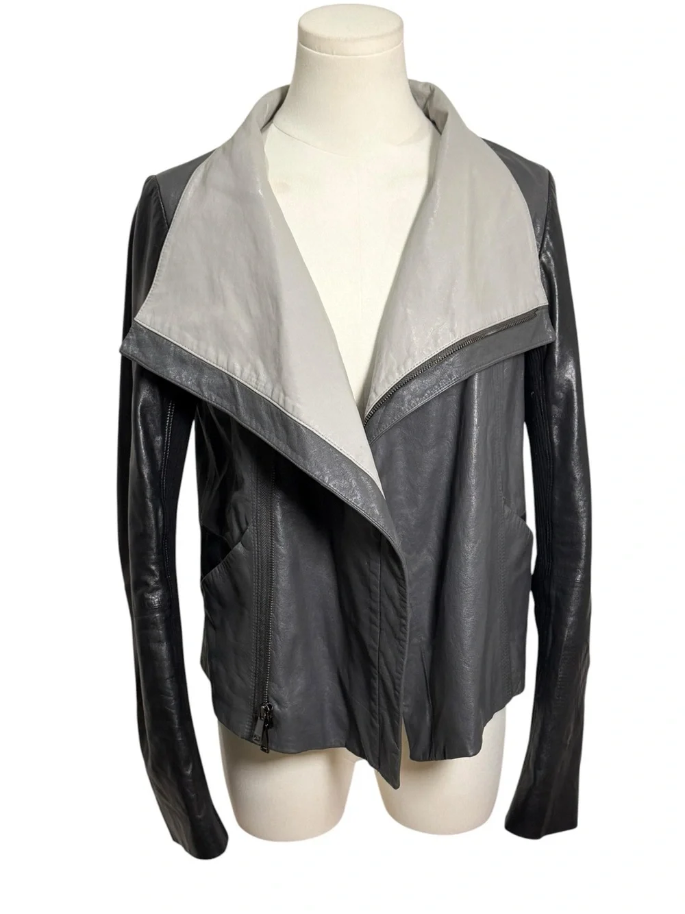 Vince Lambskin Leather Colorblock Moto Jacket Gray Black Size Small